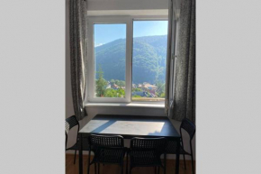 Extremely Quiet and Relaxing Apartment at the 4th Floor - No Elevator